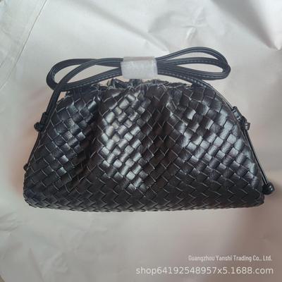 Borsa a tracolla intrecciata a forma di nuvola 2022 - Elegante borsa a tracolla e a spalla da donna