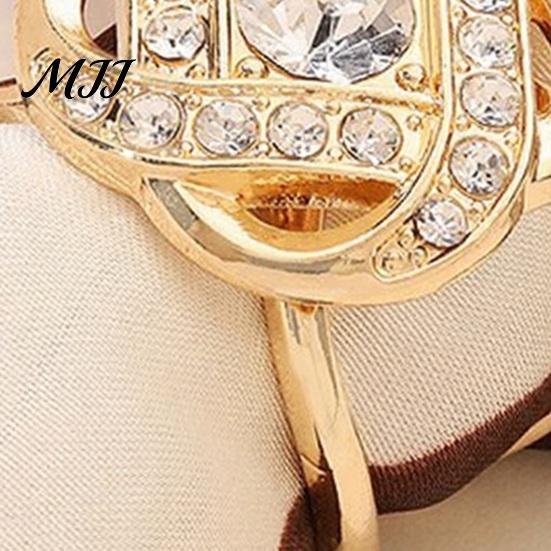 Smooth Sliding Scarf Ring Twist Knot Ring, Rhinestone Holder Decorative Knotted Slide for Women Neckerchiefs Shirts Shawls Buckle