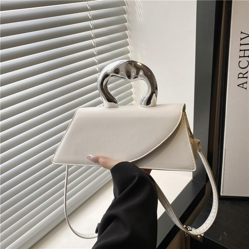 

Niche versatile small square bag solid color women s bag summer new simple casual messenger shoulder bag белый