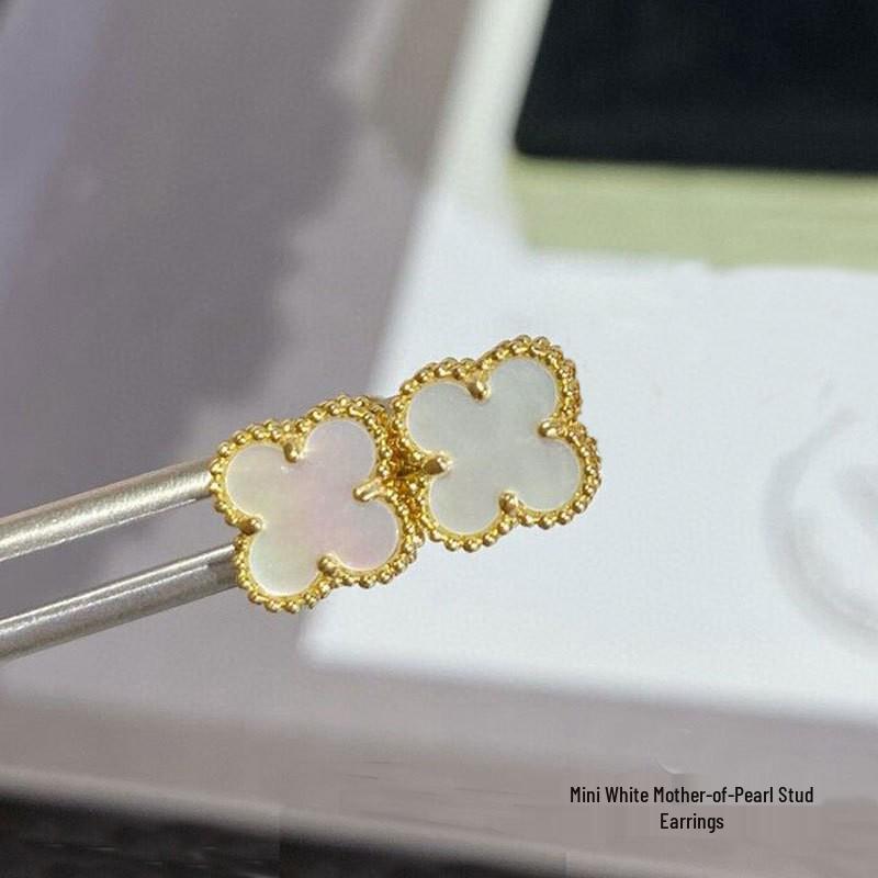 High-Version 18K Rose Gold Earrings: Four-Leaf Clover with White Mother-of-Pearl & Red Agate - Fashionable, Luxurious, INS Style.