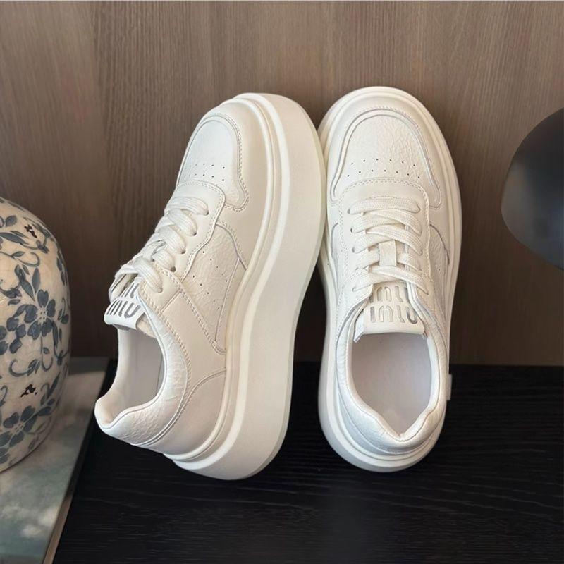 Platform women's autumn new comfortable and versatile sports casual shoes increase the height of women's shoes college style