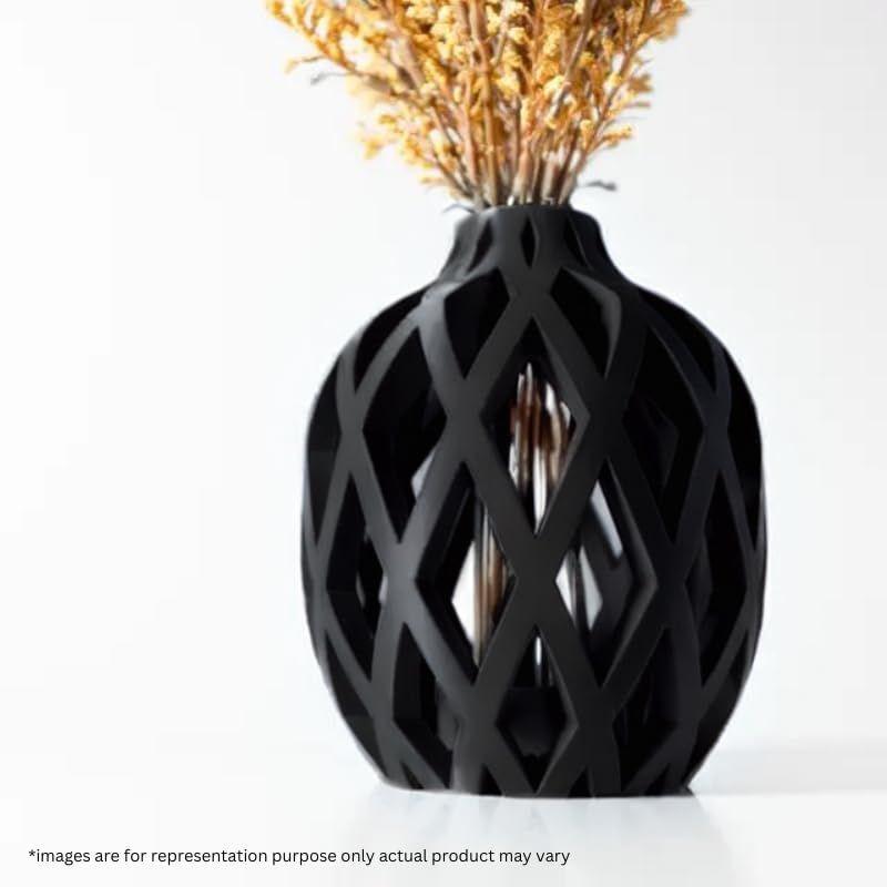 The Oyster Vase  - Elegant 3D Printed Decor Eco-Friendly PLA, Perfect for Modern Interiors (Jet Black)