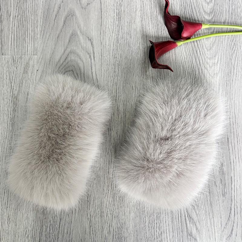 Autumn & Winter Faux Fur Elastic Wrist and Arm Guards - Thick Plush Sleeves for Warmth