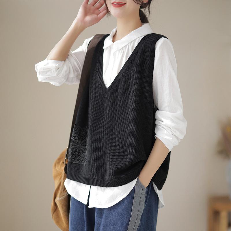 Literary Style Lace Applique Crew Neck Knit Vest Women's Spring Solid Color Casual Sleeveless Top