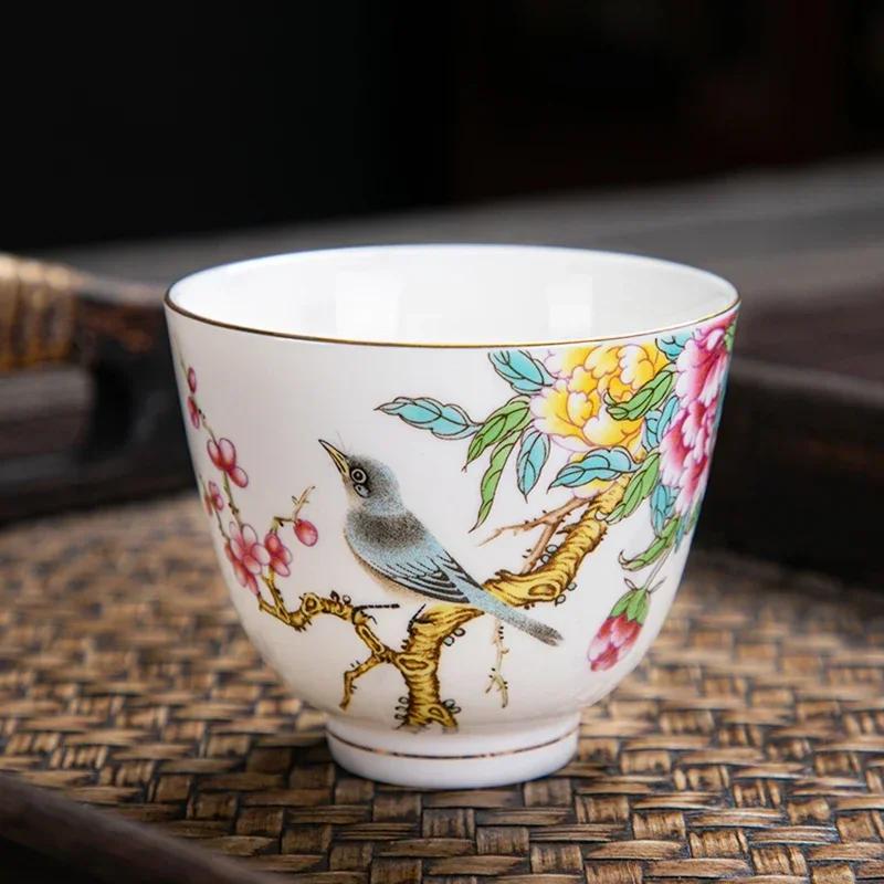1pc Chinese Ceramic Teacup Hand Painted Flowers and Birds Tea Bowl Handmade Porcelain Tea Cup Household Tea Set Accessories 5.6x4.8cm 50ml