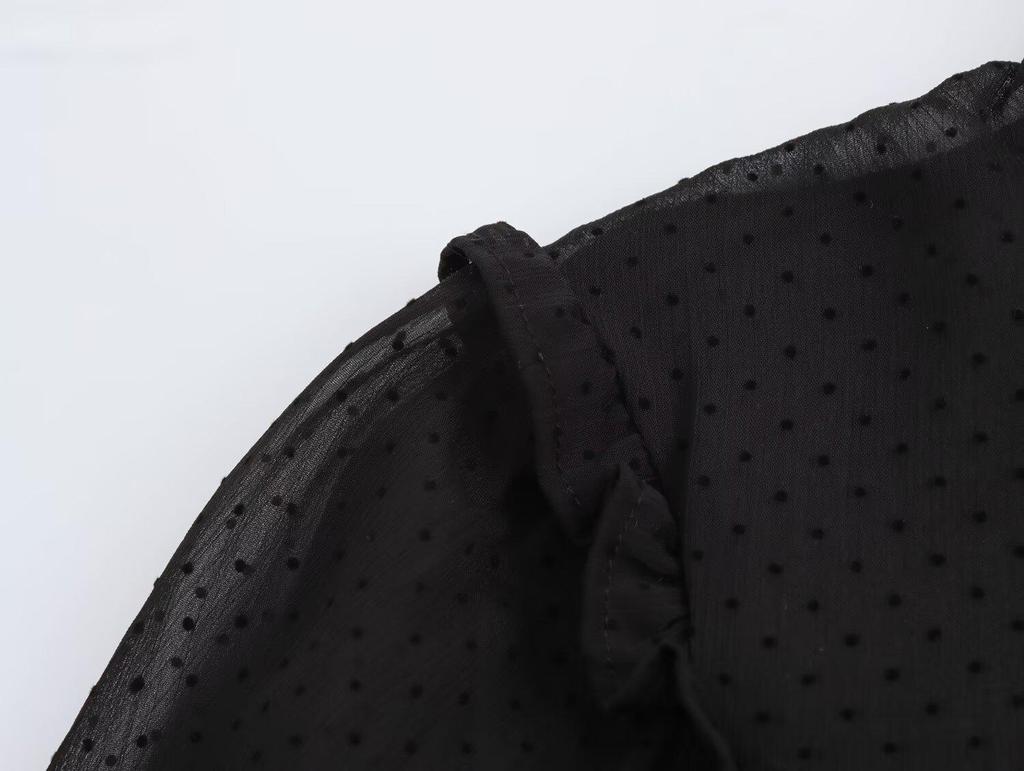 2024 Winter Women's European & American Style Romantic Tulle Fashion Shirt