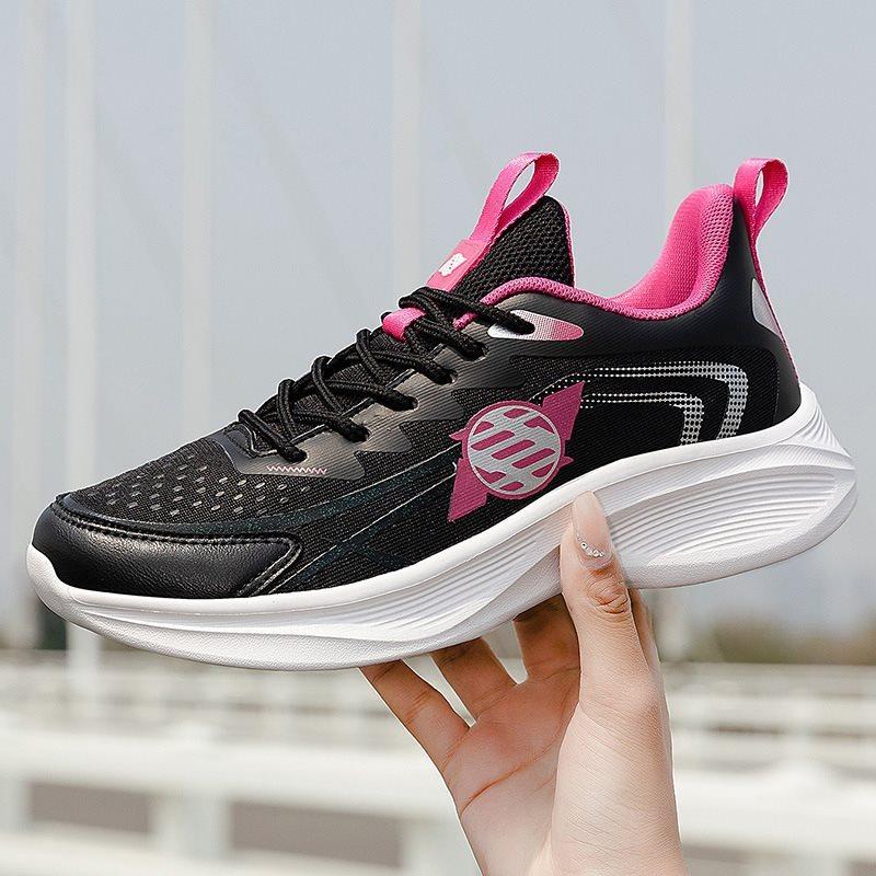 Spring and Summer New Korean Version Thick Soled Breathable Running Shoes Mesh Sports Shoes Lightweight and Comfortable Casual Shoes
