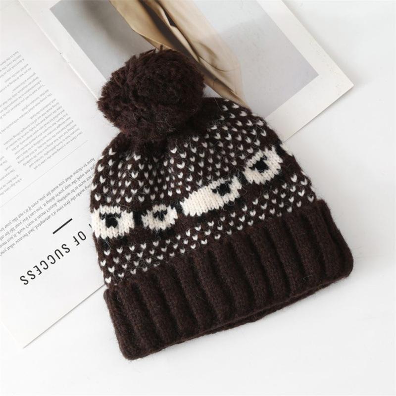 Fair Island Red Hat Women's Autumn and Winter Cute Wool Hat Showing a Small Face Warm Knitted Hat Ear Protector Cold Hat
