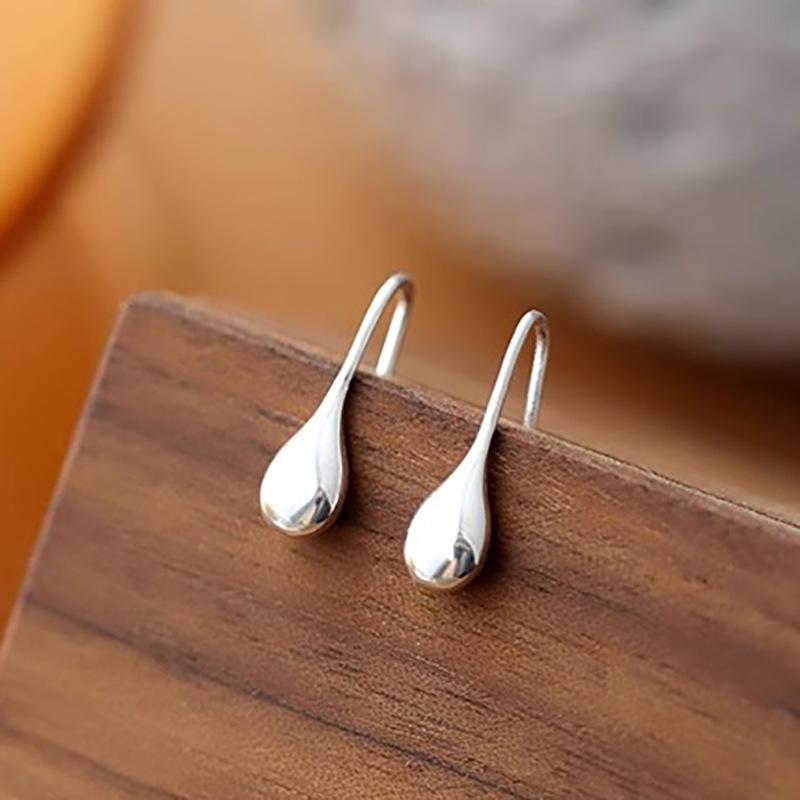 Серебряные серьги-гвоздики в форме капли воды S925 для женщин Минималистичные Геометрические Изящные Ювелирные изделия Роскошные Винтажные Аксессуары
