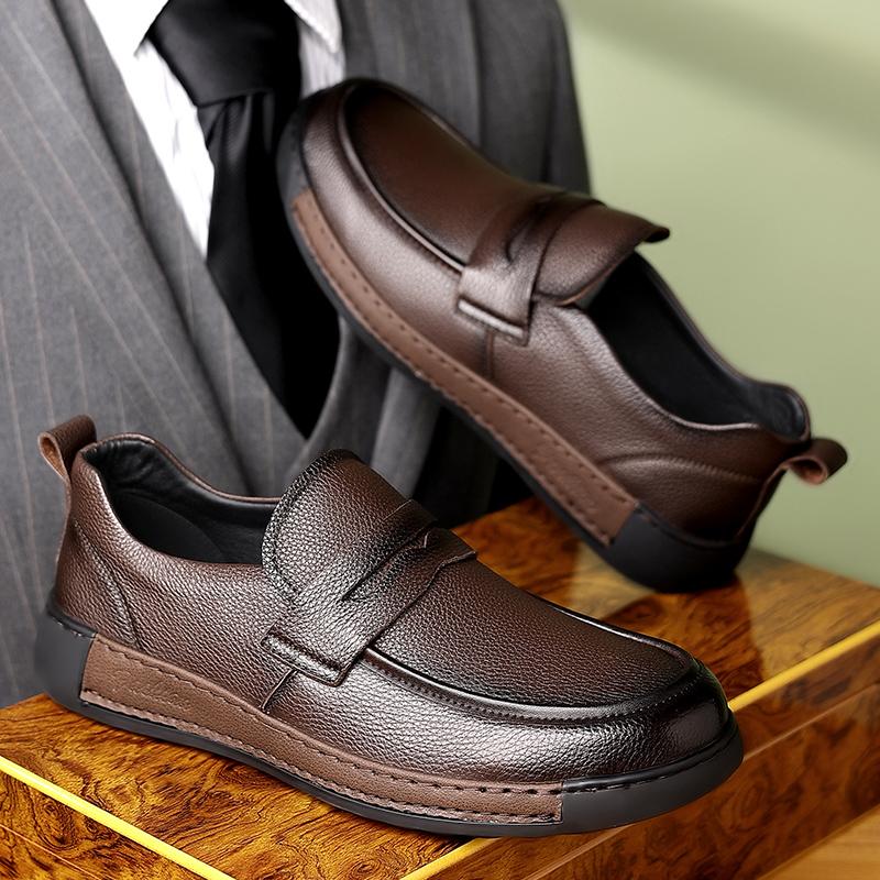 Fashion New Handmade Leather Casual Men Shoes Design Sneakers Man Breathable Leather Shoes Men Outdoor Sneakers