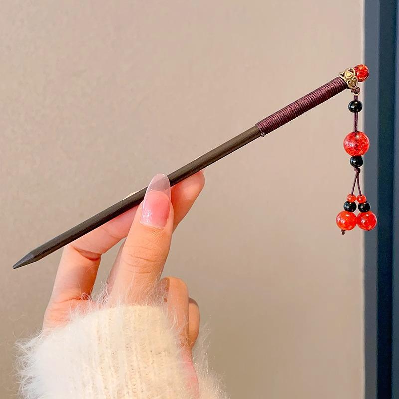 Elegancka spinka do włosów Hanfu z kwiatem: Wysokiej klasy potrząsanie krokami z frędzlami do upięcia