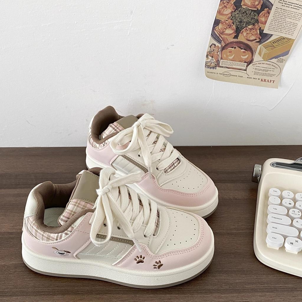 Korean Casual Board Shoes, New Spring and Autumn Thick-soled Non-slip Student Bread Shoes