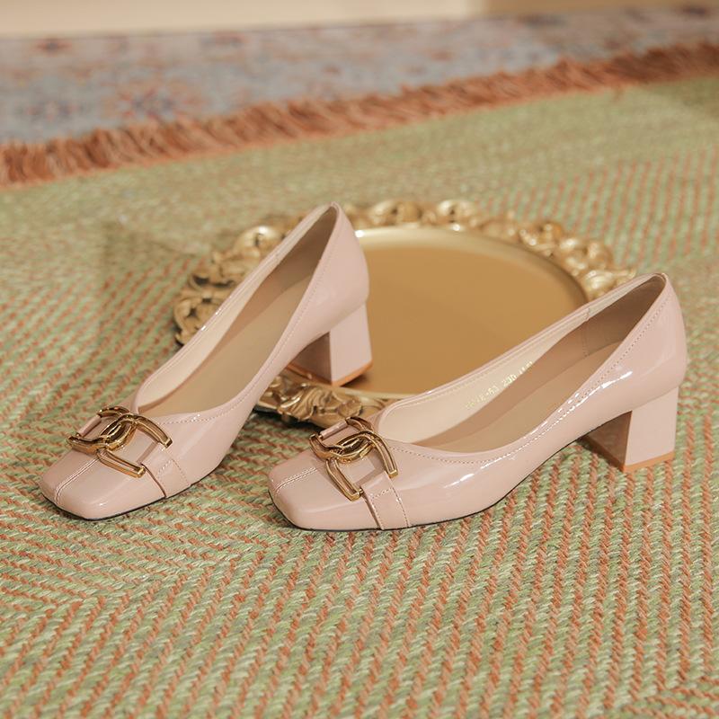 Pink Patent Leather Thick Heel High Heels Female Cute Metal Buckle Shallow Mouth Women's Shoes Temperament Sheepskin Pad Single Shoes Female Square