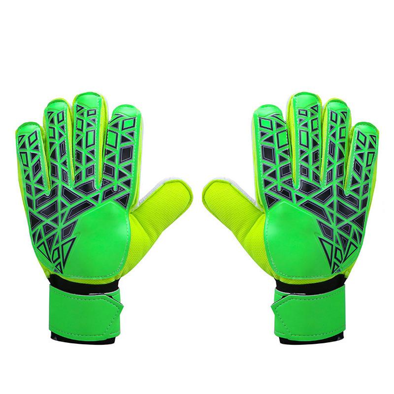China Manufacturer Cheap Contact Latex Finger protection Football Goalkeeper Gloves for Kids