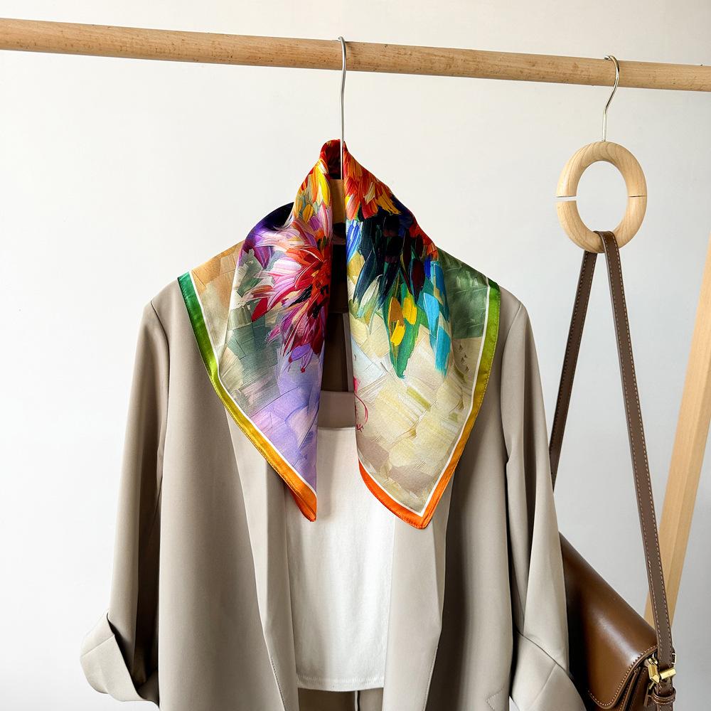 Top Women 100% Silk Scarfs Fashion Bright Flowers Color 50CM Small Sqare Scarfs Neck Decorative Wrap Printed Party Scarves