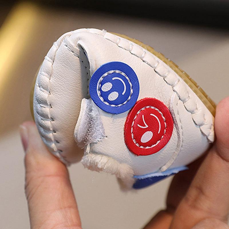 Winter Walking Shoes for Boys and Girls, Soft-Soled Infant Cartoon Fleece-Lined Cotton Shoes.