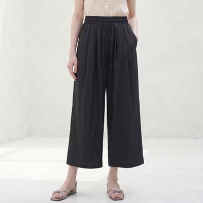 Bas (Vêtements pour femmes) – Pantalons