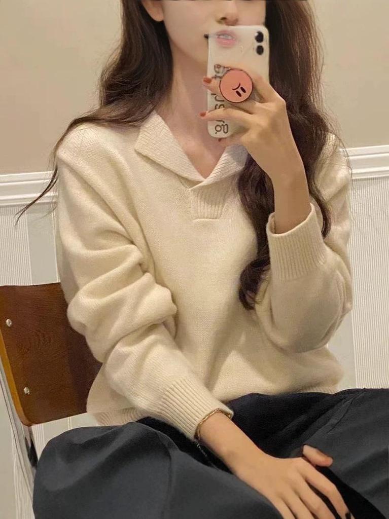 Women's Pure Wool Thickened Lapel Sweater - Long Sleeve, Loose Fit, Versatile Base Layer for Autumn and Winter.