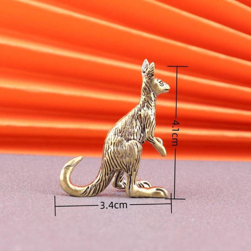Brass Kangaroo Figurines Exquisite Carved Texture Retro Finish For Home Desktop Garden Decor Collection Gifts