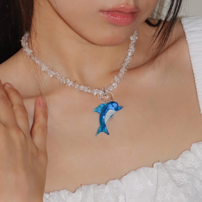 geegee dolphin glass necklace