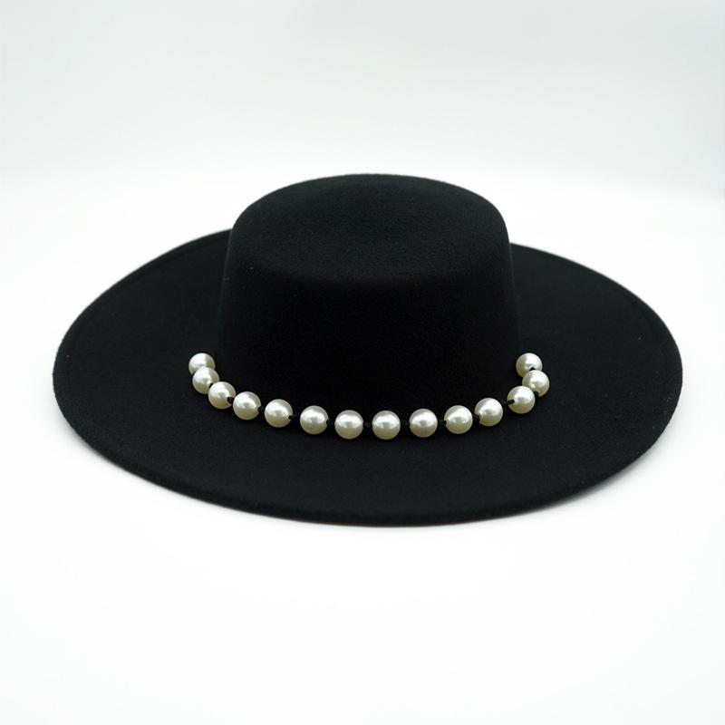 British Retro Black Woolen Flat Top Top Hat Women'S Autumn And Winter Pearl Chain Flat Brim Felt Hat Internet Celebrities Of The Same Style