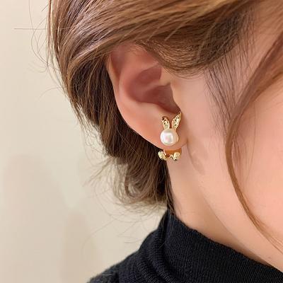 1 Pair  Fashion Simulation Pearl Rabbit Stud Earrings For Women Girl Fashion Earrings Jewelry Gift ZH