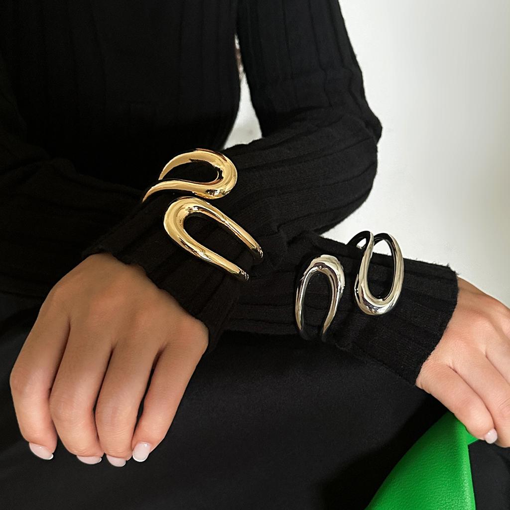 Exaggerated Metal Hollow Adjustable Open Cuff Bangles Bracelet for Women Men Street Hip-hop Punk Wrist Band Jewelry