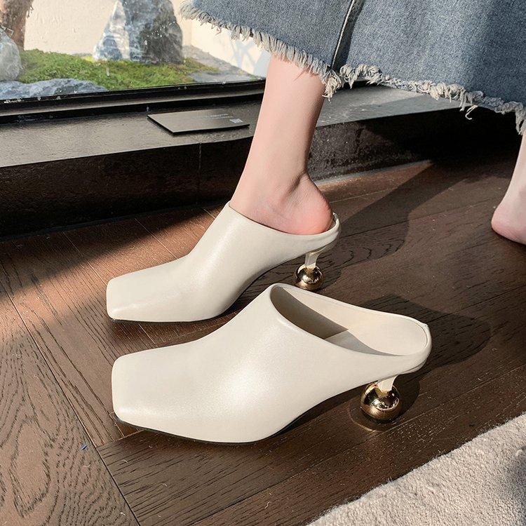 

Fashion White Sheepskin Square Head Women s Slipper Baotou Textured Elegant Commuter Casual Simple Sense of Classic Wine Glass Heels New 35