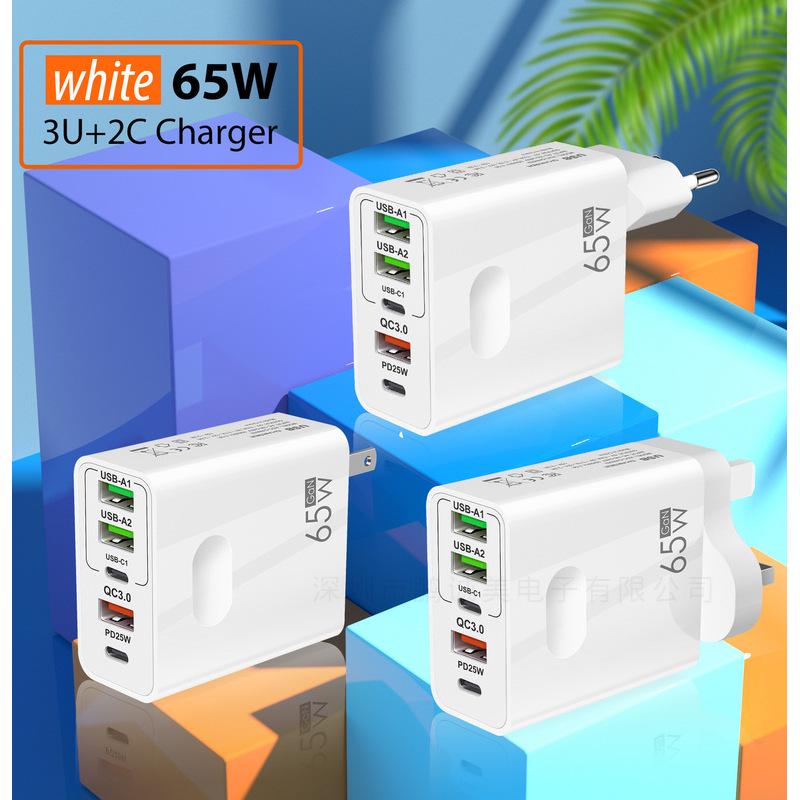 Universal Multi-Port Fast Charger Adapter - EU/US/UK Specs for Mobile & Power Bank