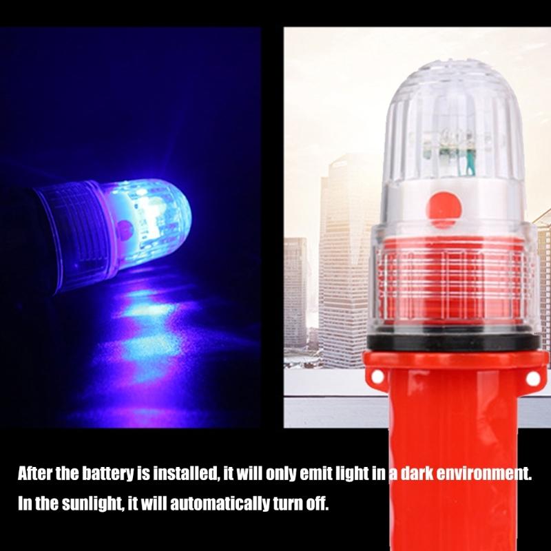 Energy Efficient 3V Fishing Light with Flashing Alerts Waterproofed Durability LED Fish Light for Marine Boats Safety