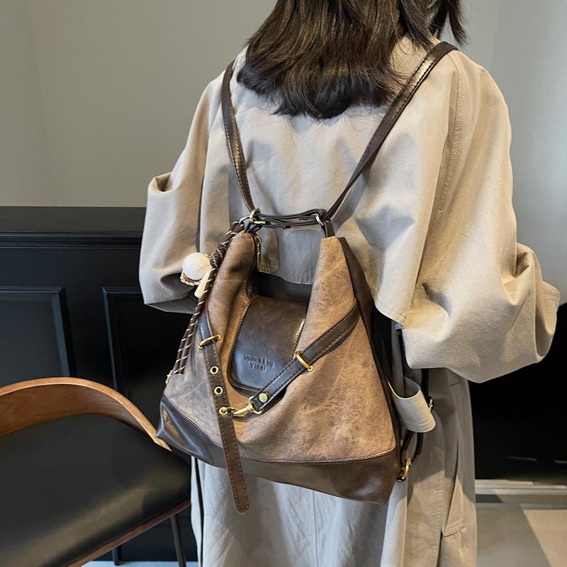 Commuter retro contrasting color large-capacity bag women's 2025 new autumn and winter shoulder messenger bag multi-purpose backpack