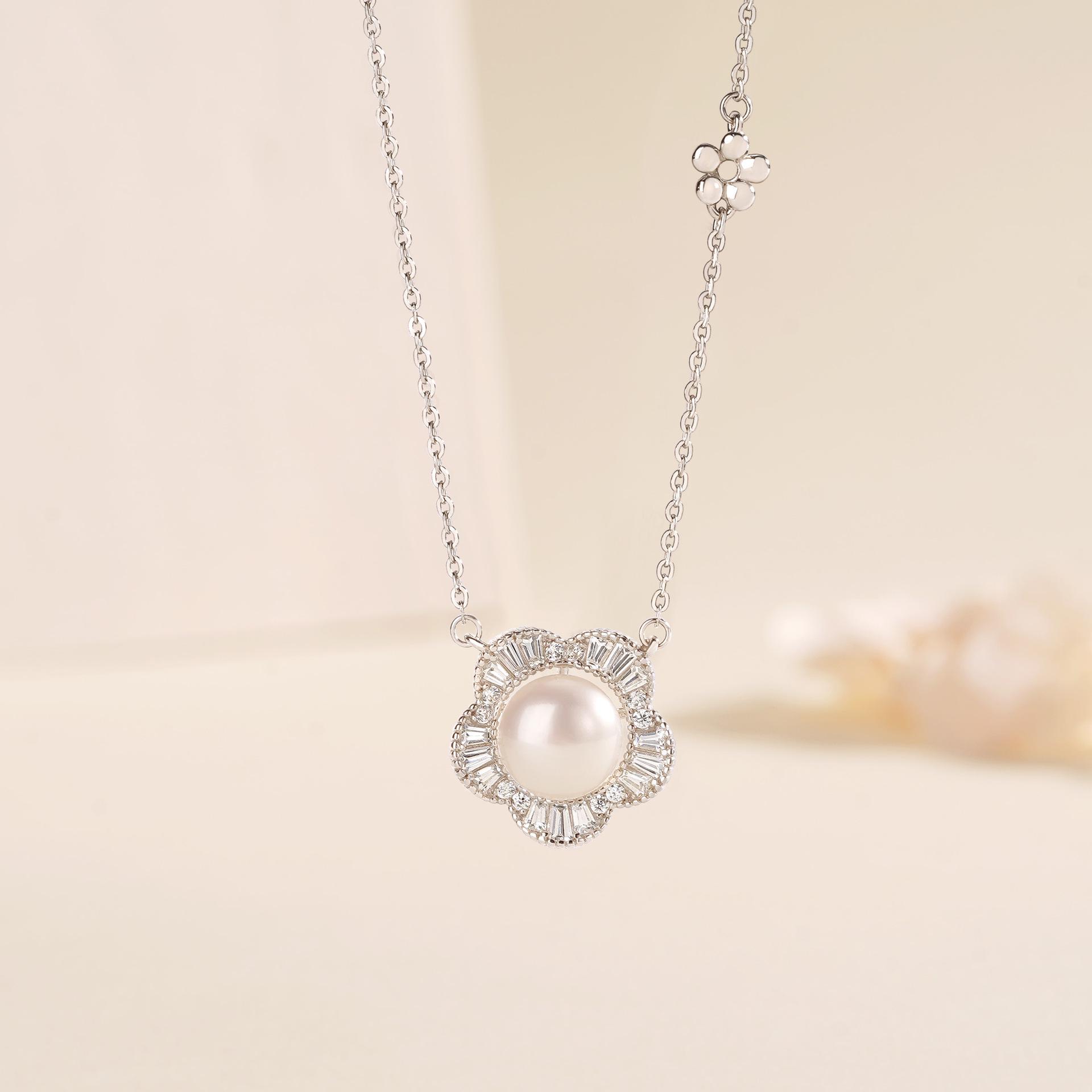 Tichya Sterling Silver Pearl Flower Pendant Necklace for Women - Elegant Freshwater Pearls S925 Silver