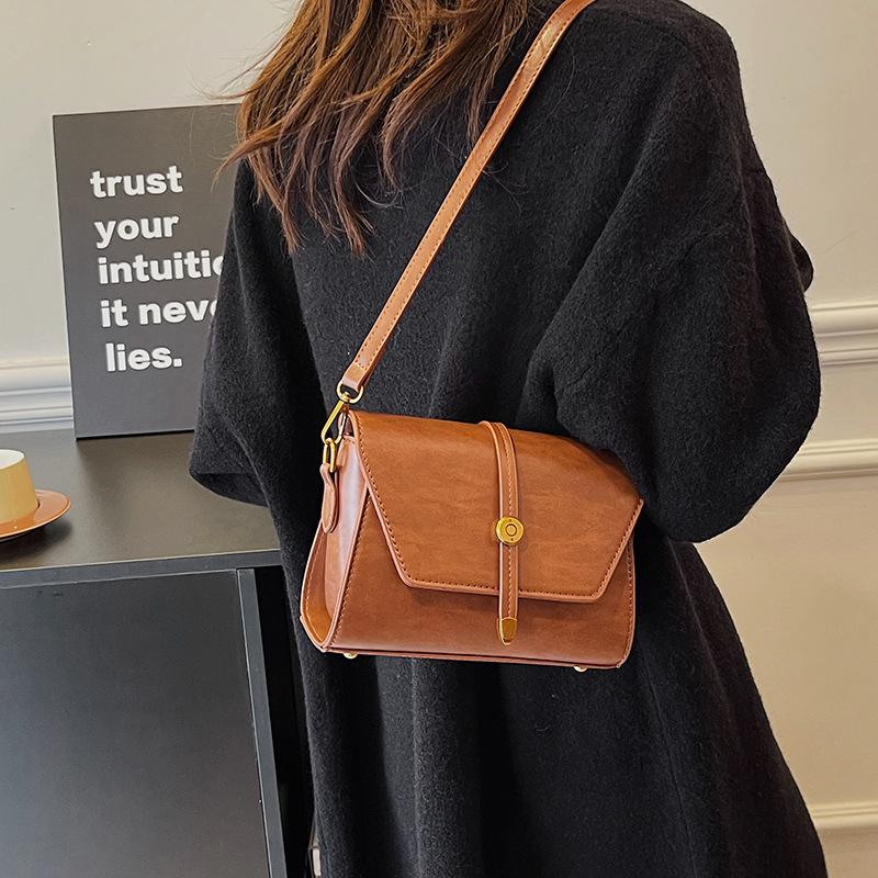 

Винтажная женская сумка через плечо под мышкой, модная текстурированная квадратная сумка из искусственной кожи, высококачественная универсальная женская сумка-мессенджер (20cm<Max Length<30cm)