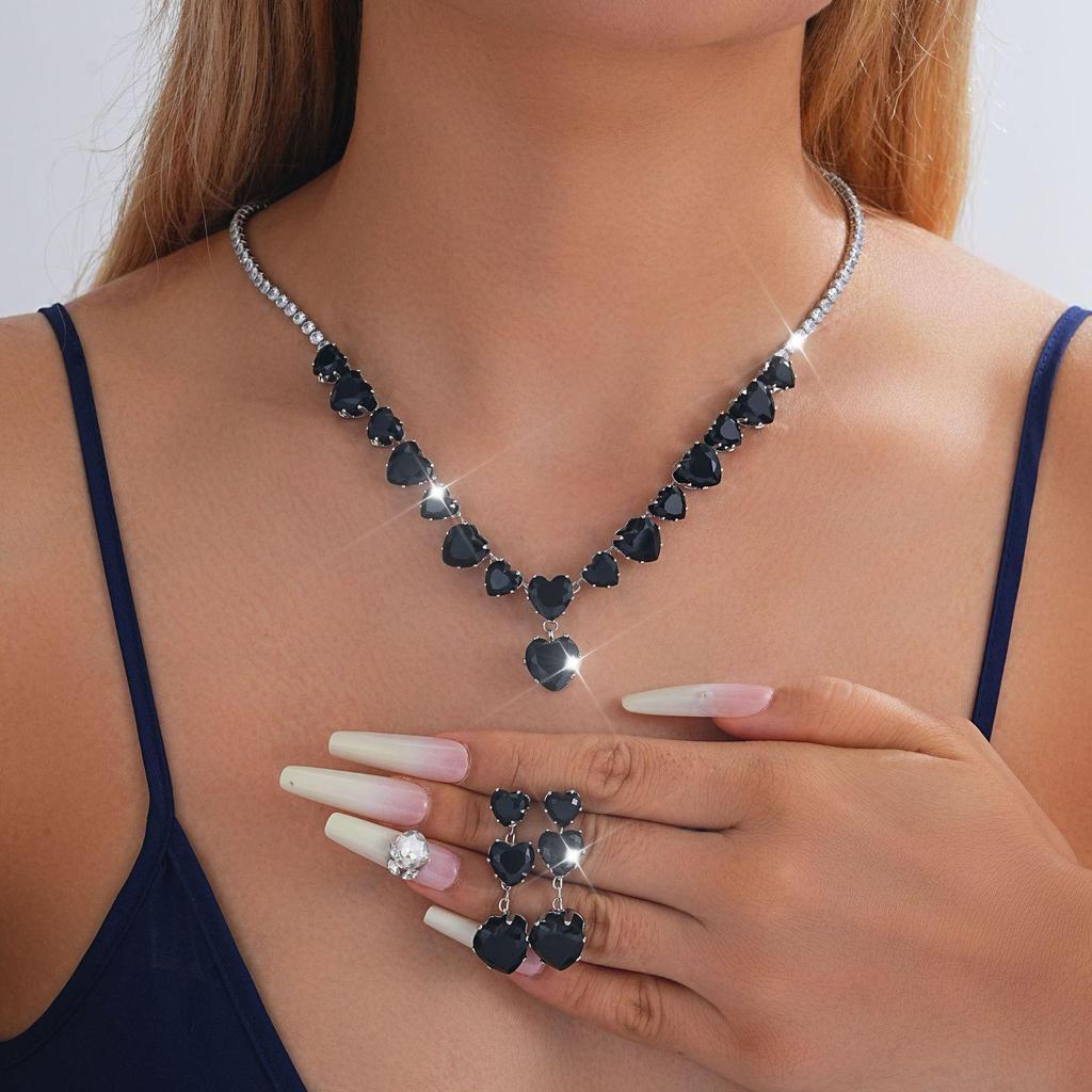 European-American Rhinestone Teardrop Necklace & Earring Set: Korean-Style Bridal Temperament Collarbone Chain Jewelry for Women