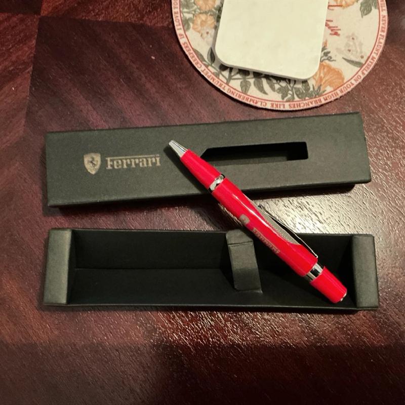 Business Ballpoint Pen Quick-drying Signature Pen Personalized Gift For Ferrari 308 GT4 328 GTB/GTS F355 360 Modena F430 488 GTB TG7