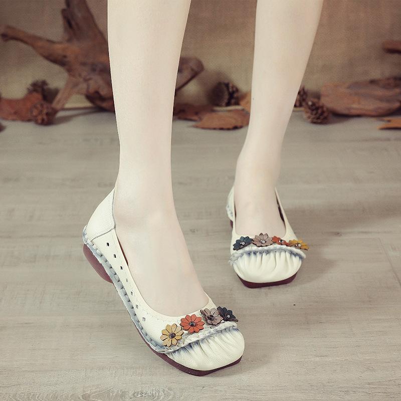New Summer Casual Flat Sole Breathable Women's Shoes Ethnic Style Genuine Leather Hollow Single Shoes Women's Hole Shoes Soft Sole Mother's Shoes