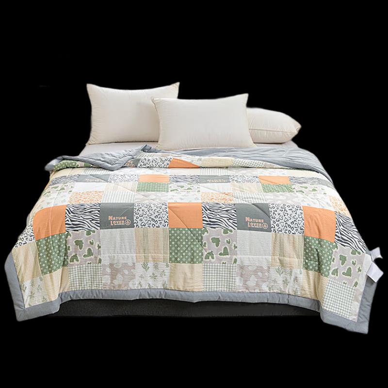 

JieLiYa Platonic Love Soybean Fiber Quilt