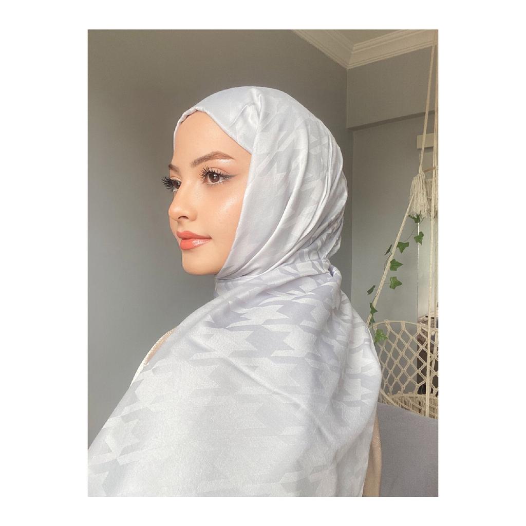 Houndsfoot Patterned Silky Jacquard Shawl