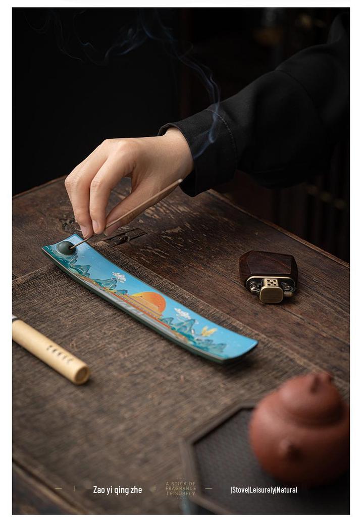 Guochao Antique-Style Ceramic Enamel Incense Holder Ornament for Home Cloisonné Sandalwood Incense Ceremony.