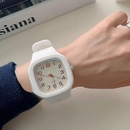 Square Quartz Watches for Men and Women Ins Style Simple Waterproof Sports Watch Leisure Fashion Student Couple Watch