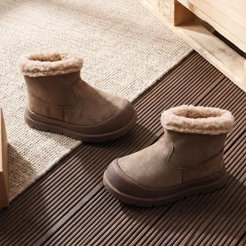 2025 Winter Baby Schneestiefel: Warm, wadenhoch, mit Samt gefüttert, flache Sohle, runde Spitze