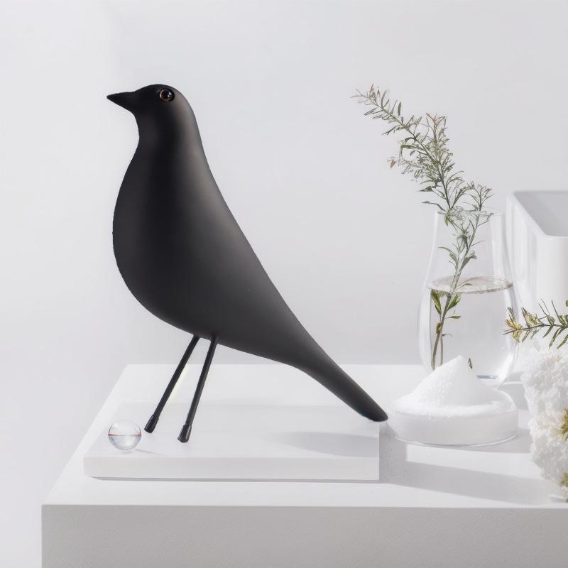 Creative Resin Dove Figurine: Bird Ornament Décor for Home & Entryway