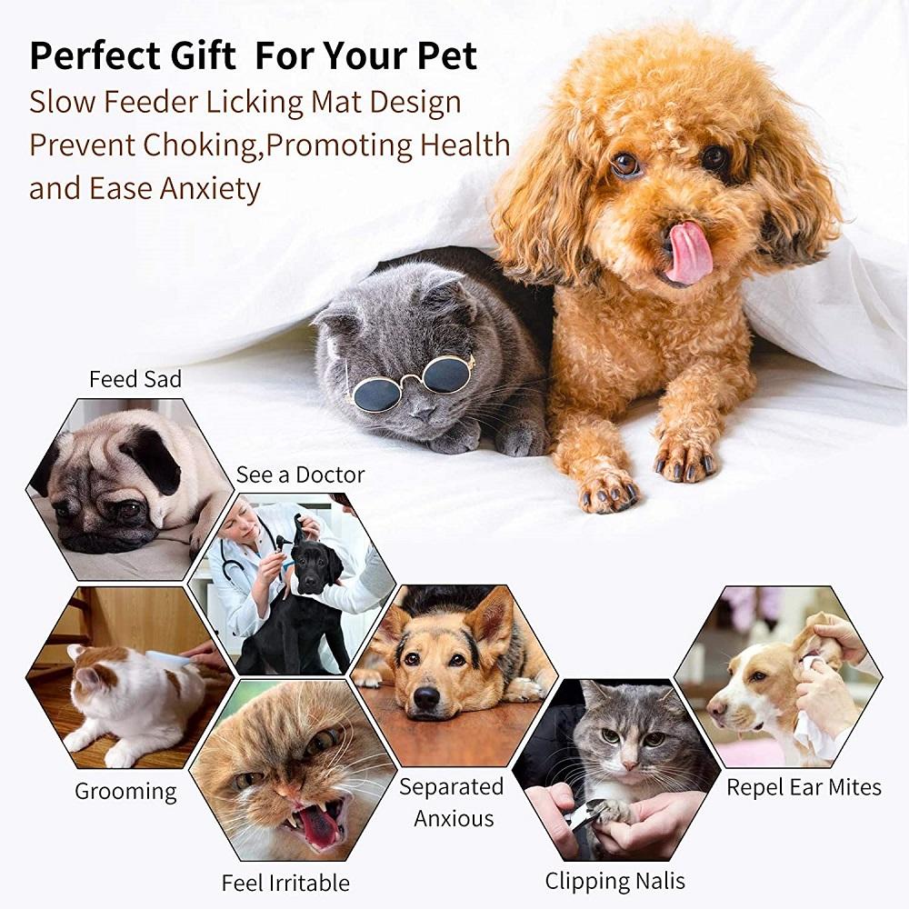 Bear Paw Silicone Pet Bowl Licking Mat For Cats Dogs Wet and Dry Food Suitable