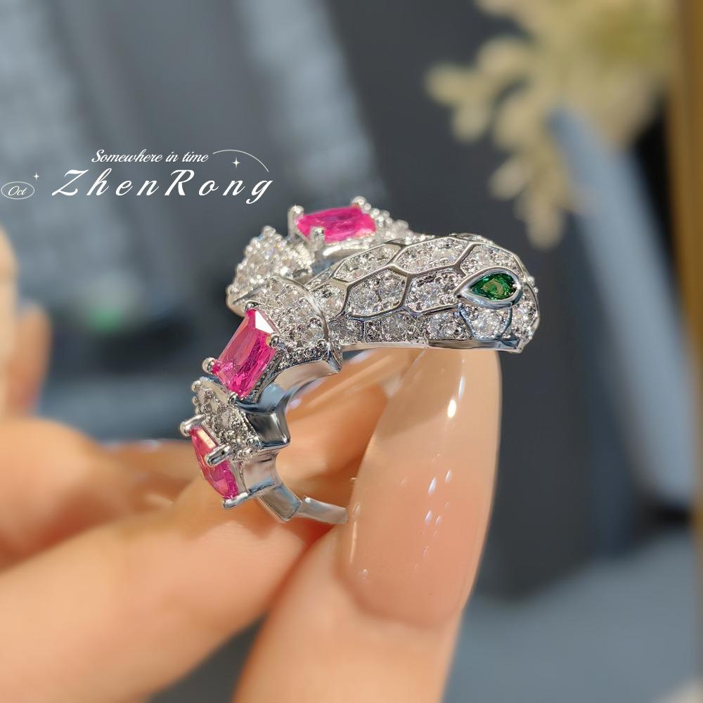 Elegante Conjunto de Joyería para Mujer con Pulsera de Serpiente de Granate Rojo y Anillo de Diamante Elegante Diseño de Serpiente Primaveral
