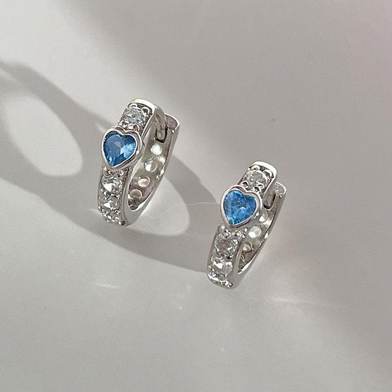 

Женские легкие роскошные серьги Love Ear Buckle с объемным сердцем в виде океана, летние небесно-голубые серьги с цирконием