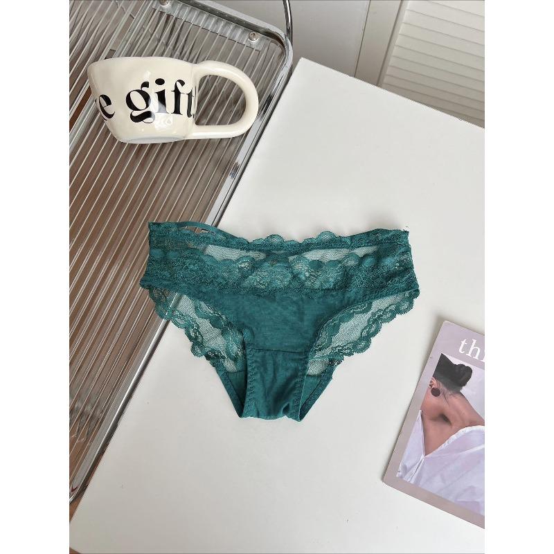 Lady Summer Pure Desire Sexy Lace Cross Thin Band Hollow Beautiful Buttock Triangle Briefs