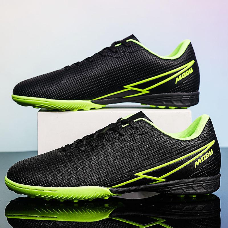 2 new low-top couple football shoes, young students, grass, men's and women's long broken nail training sneakers