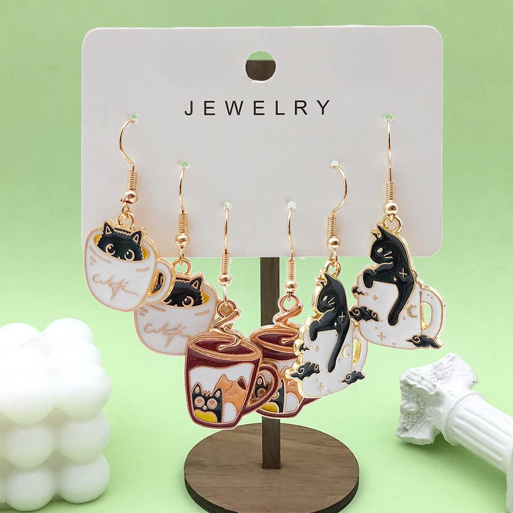 Exclusive Alloy Cartoon Kitten Print Earrings Fashion Set