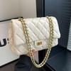 Bag Women's Messenger Bag 2025 New Autumn and Winter Large-capacity Shoulder Bag Niche Design Retro Diamond Chain Bag