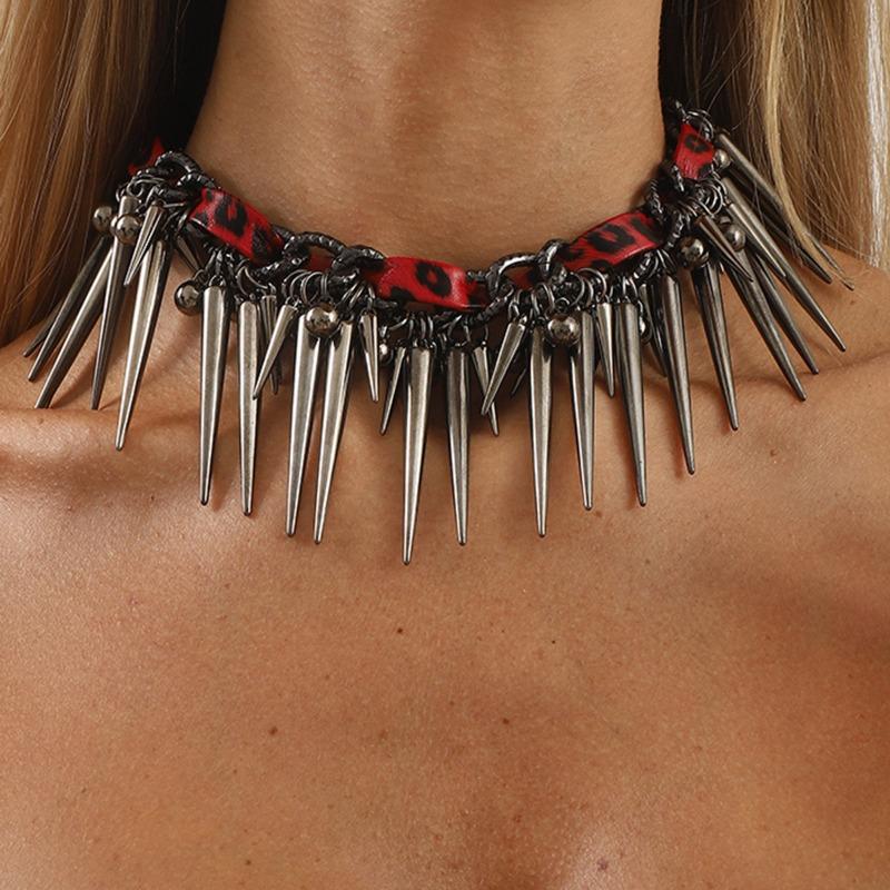 Punk Diablo Hip Hop Hottie Rivet Beads Leopard Print Leather Wrap Necklace Niche Gothic Necklace